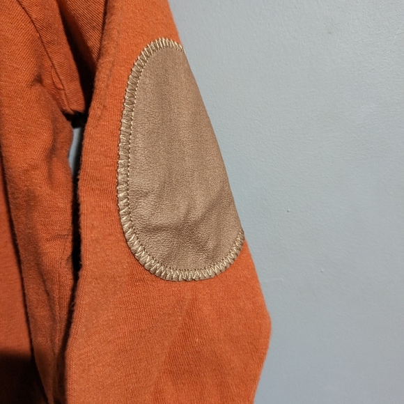 Unique orange shirt with ostritch - Picture 6 of 8